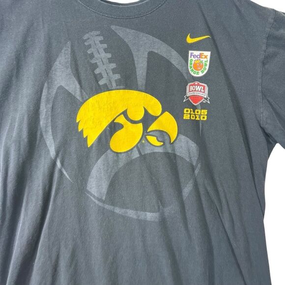 Xl Vintage Y2K orange bowl  2010 Nike lowa Hawkeyes football T-Shirt - Picture 3 of 9
